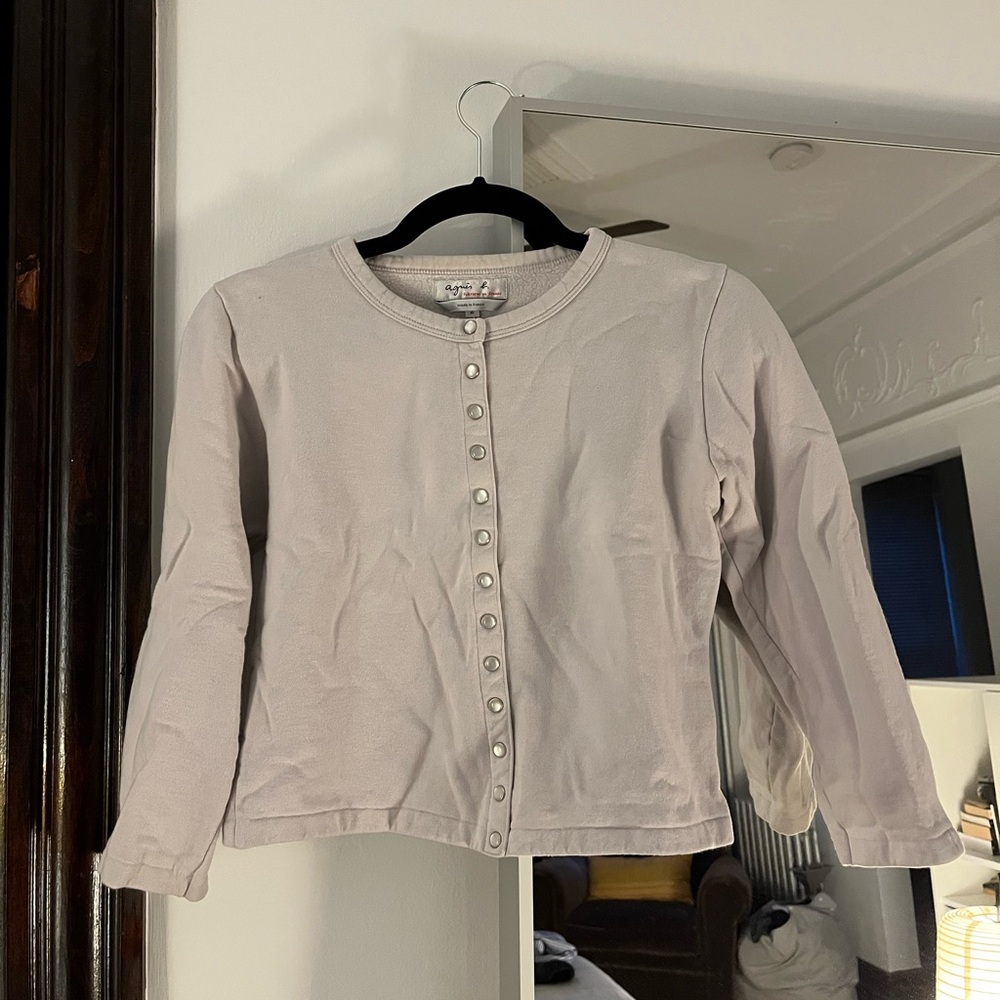 Agnes B. Snap Cardigan. Size 2. Light Grey.